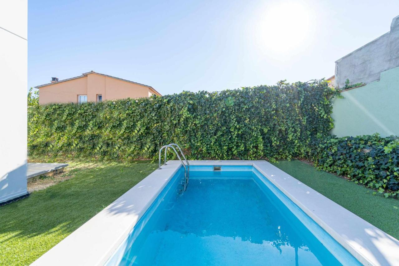 Vilafant Jouvacations Villa La Selva מראה חיצוני תמונה